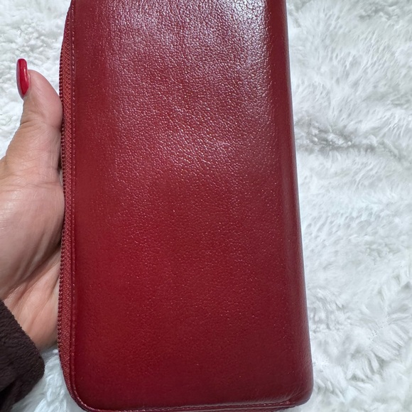 Chanel Red Leather Wallet - Picture 2 of 9